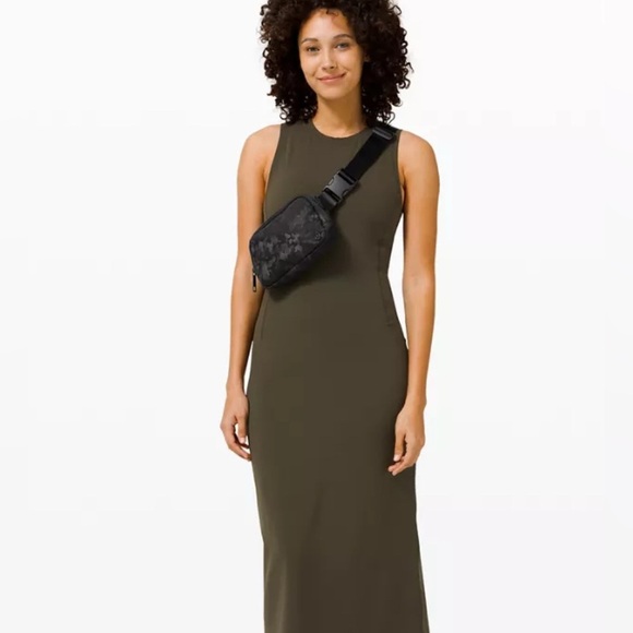 lululemon Everywhere Belt Bag 1L Fragment Camo Jacquard Black Deep Coal - Picture 1 of 5